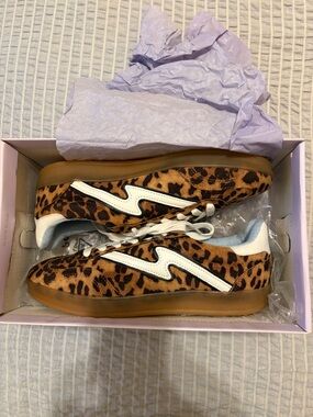 Madden Girl Giia Leopard Print Sneakers